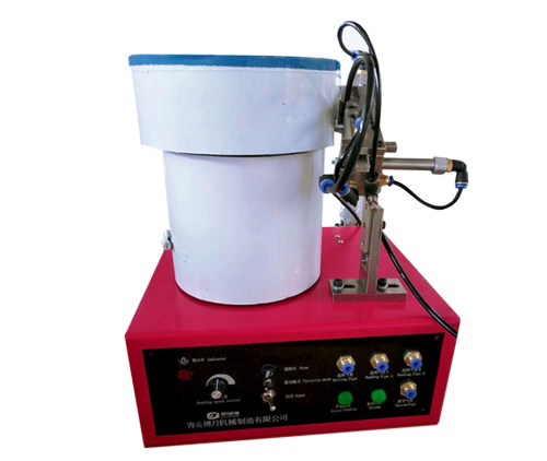 壓鉚機(jī)自動送料裝置